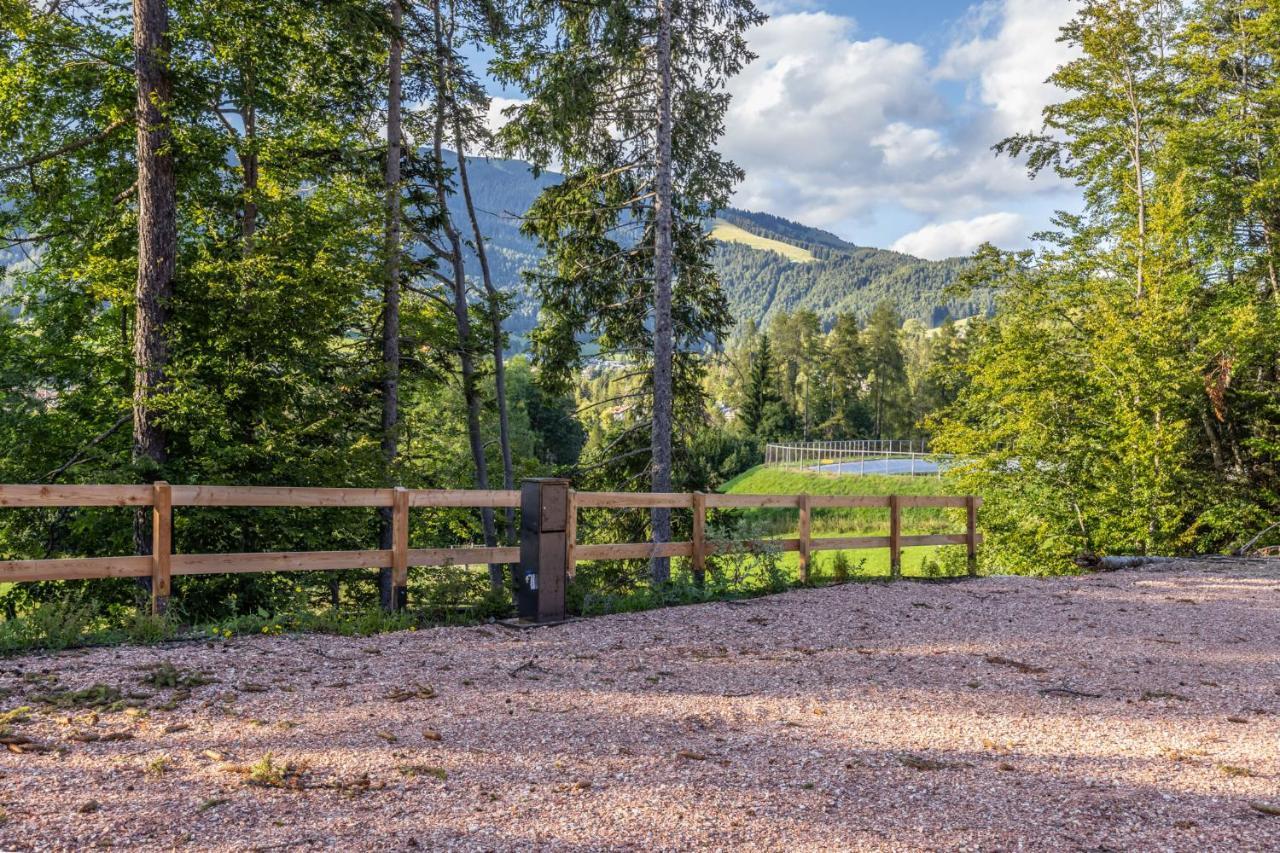Camping Essenza Alpina Folgaria Eksteriør bilde